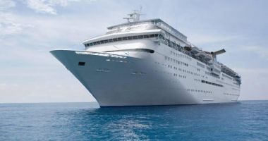 Stire din Actualitate : Un pensionar a căzut de pe un vas de croazieră în apropiere de Tenerife