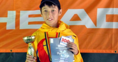 Stire din Sport : Edris, campion acasă la Letchkov