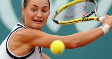 Stire din Sport : Tenis / Monica Niculescu, în semifinale la Turneul WTA de la Luxemburg