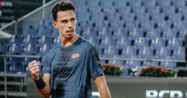 Stire din Sport : Cezar Creţu şi Yunchaokete Bu vor deschide meciul România - China din Cupa Davis