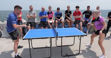 Stire din Sport : Delegaţia de tenis de masă a României care va merge la Jocurile Europene s-a relaxat pe malul mării