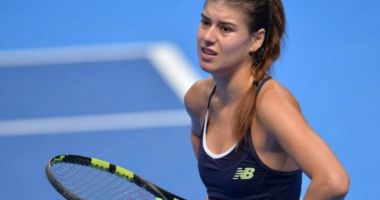 Stire din Sport : Tenis / Sorana Cîrstea, eliminată din turneul WTA de la Linz