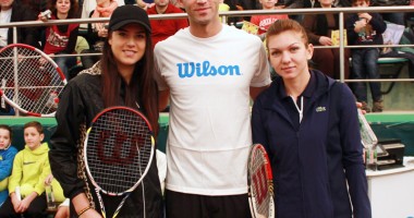 Sorana Cârstea, Simona Halep și Horia Tecău, alături de micuții tenismeni - 2