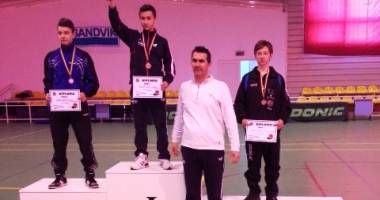 Stire din Sport : Tenis de masă: Cine sunt câștigătorii Top 12 la juniori II