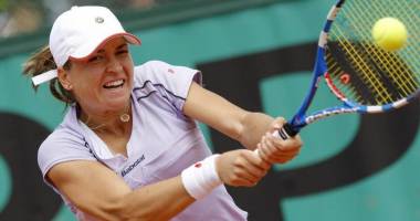 Stire din Sport : Tenis: Alexandra Dulgheru, salt de 20 de locuri în ierarhia WTA