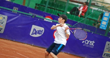 Stire din Sport : Tenis / Constănțeanul Edris Fetisleam, evoluții bune în România și Italia