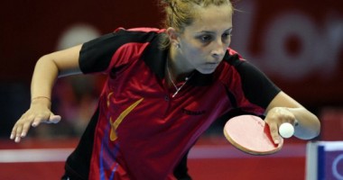 Stire din Sport : Eliza Samara joacă, sâmbătă, în echipa lumii contra Chinei