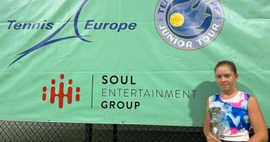 Stire din Sport : Se naşte o nouă Halep? Katerina Petre din Constanţa a câştigat turneul Soul Cup de la Istanbul