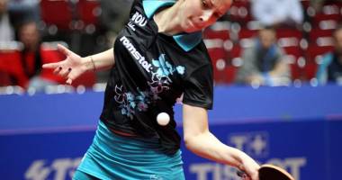 Stire din Sport : Învinse de Coreea de Nord, tricolorele pierd șansa la medalii