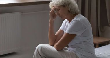 Stire din Sănătate : Sunteți trecuți de prima tinerețe? Aveți grijă la tensiunea arterială!