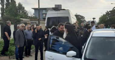 Galerie foto. Mama fraților Mazăre, înmormântată azi. RADU și ALEXANDRU, aduși sub escortă de la penitenciar - 26
