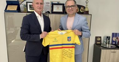 Stire din Sport : Federația Română de Teqball a primit certificatul de identitate sportivă din partea ANS