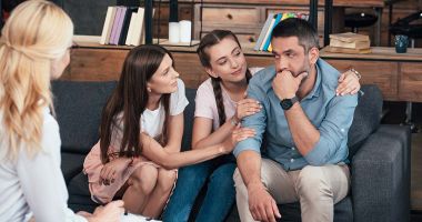 Stire din Sănătate : Terapia de grup se aplică în cazul persoanelor cu probleme emoționale