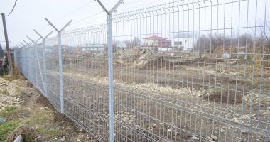 Cine ne scapă de fiarele și sârma ghimpată din Baba Novac? Am râs cu lacrimi! - 4