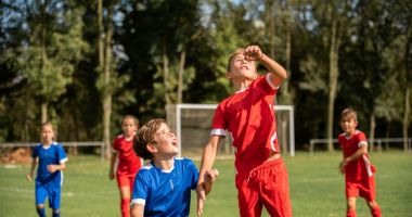Stire din Social : Terenurile de sport din Constanţa, reabilitate