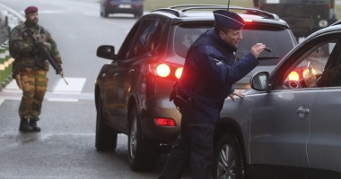 Teroriștii din Bruxelles plănuiau noi atentate în Paris, dar  "au intrat în criză de timp" - 2