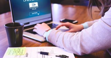 Stire din Cultură-Educație : Noi teste de antrenament pentru Bac şi Evaluarea Naţională, publicate online