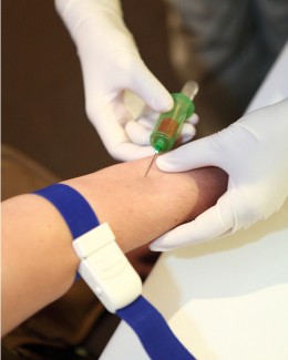 Peste 11 mii de români au fost testați gratuit de hepatită