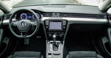 Galerie FOTO și VIDEO. Test în România cu noul Volkswagen Passat B8. Generația 2015 - 4