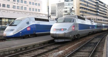 Stire din Actualitate : Tinerii care au oprit un TGV în Marsilia doreau să filmeze un videoclip