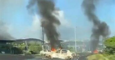 Stire din Actualitate : PROTESTE MASIVE în Noua Caledonie! Trei cetăţeni români şi-au semnalat prezenţa! MAE, în alertă!
