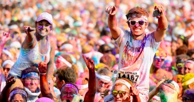 Stire din Diverse : The Color Run, pe plaja din Mamaia