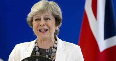 Stire din Actualitate : Theresa May pierde la limită un vot crucial în Parlament