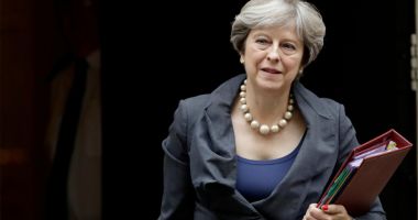 Stire din Actualitate : Theresa May vizitează China  pentru relațiile economice post Brexit
