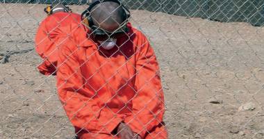 Stire din Actualitate : Deținuți de la Guantanamo, transferați în alte țări