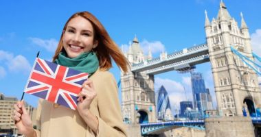 Stire din Economie : Studiați în Marea Britanie? Veștile de ultimă oră sunt bune