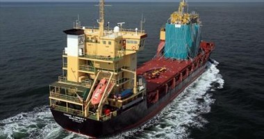 Stire din Economie : 69 rachete confiscate la bordul unei nave, comandantul arestat