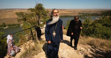 Praznicul Sfinților Martiri Brâncoveni oficiat de ÎPS Teodosie, Arhiepiscopul Tomisului - 3