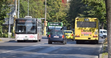 Stire din Politică-Administrație : Modificări în procedura privind transportul gratuit cu RATC. Beneficiarii vor primi tichete acasă
