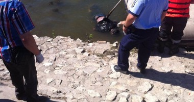 Galerie FOTO. Nepotul vicebulibașei din Cuza Vodă, găsit mort în apele canalului Dunăre Marea Neagră - 6