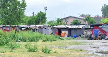 Ghetoul de pe Munții Tatra se mută la "Henri Coandă"? - 3