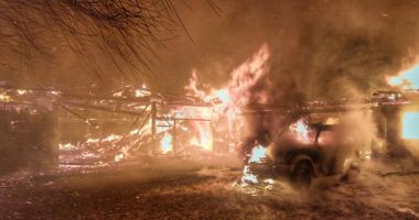 Un bărbat a murit în noaptea de Revelion după ce a adormit cu țigara aprinsă