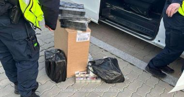 Stire din Eveniment : Peste 16.000 de țigarete, confiscate de poliţiştii de frontieră constănțeni dintr-un microbuz