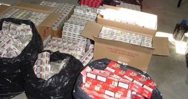 Stire din Eveniment : Trimiși în judecată pentru speculă cu țigări de contrabandă