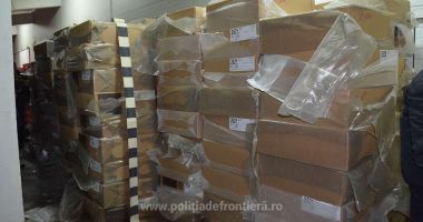 Aproximativ 1.000.000 de pachete cu țigări, confiscate! Trei persoane, reținute