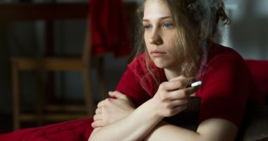 Stire din Sănătate : Sfatul specialiştilor: Renunţati la fumat pentru sănătatea voastră!