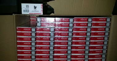 20.000 de țigarete de contrabandă, confiscate în Portul Midia - 2