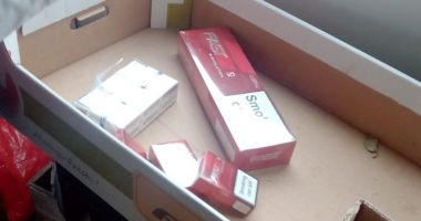 Stire din Eveniment : Țigări ascunse în lăzile  de legume și fructe  din Piața Griviței