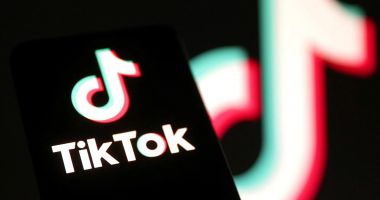 Stire din Eveniment : Operațiuni digitale de influențare electorală în România, oprite de TikTok. Două rețele au fost destructurate