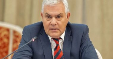 Stire din Politică-Administrație : Ministrul Tîlvăr participă la reuniunea CAE a miniştrilor apărării