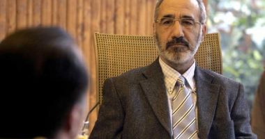 Stire din Cultură-Educație : Veste importantă despre actorul Răzvan Vasilescu