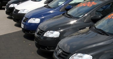 Stire din Diverse : Cât și pentru ce mașini se plătește timbrul de mediu