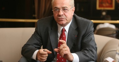 Stire din Diverse : "Timbrul de mediu a distrus piața auto din România"