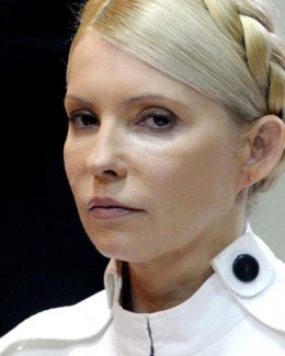 Stire din Actualitate : Președintele ucrainean, gata s-o lase pe Iulia Timoșenko să plece în străinătate