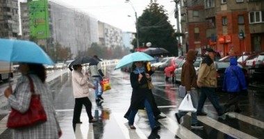 Stire din Social : Ploi și ninsori, în weekend, în toată țara