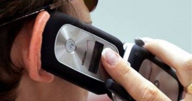 Stire din Eveniment : Un student  și-a înscenat furtul telefonului mobil, doar pentru a primi altul nou. Vezi aici ce riscă!